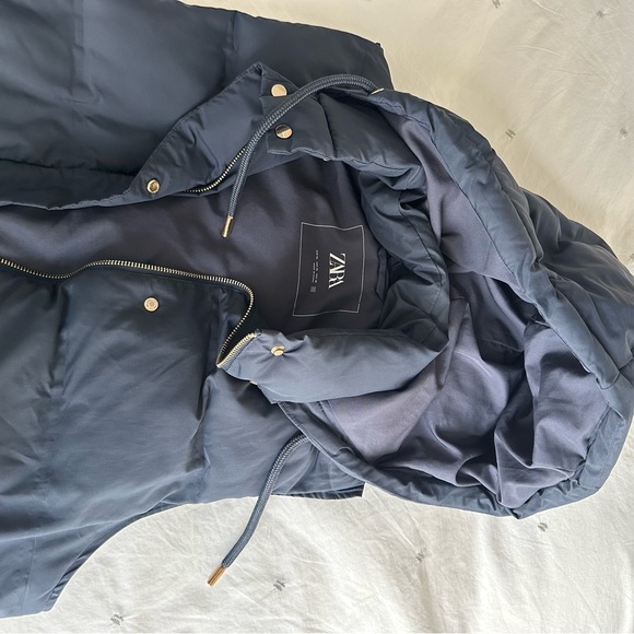 Zara Hooded Long Puffer Vest - Picture 4 of 7